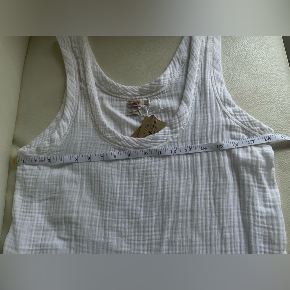 Faherty White Scoop Neck Tank Top - Picture 5 of 9